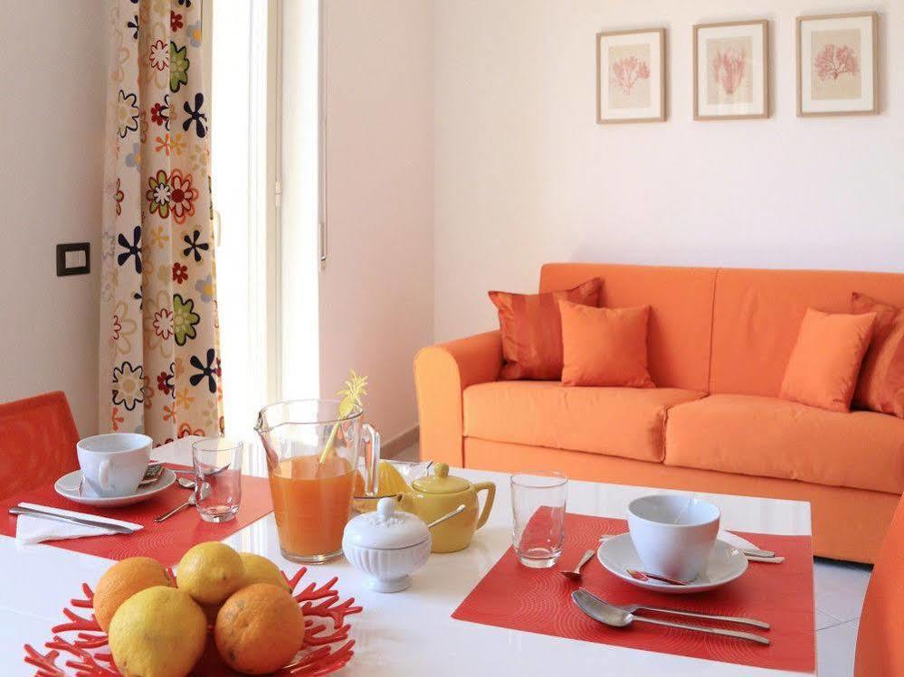 Taonasi Taormina Apartments Luaran gambar