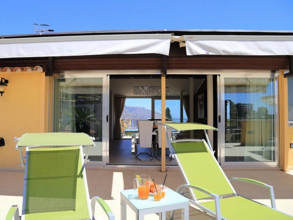 Taonasi Taormina Apartments Luaran gambar