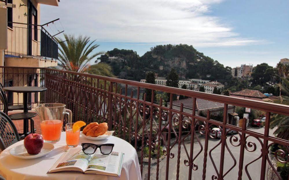 Taonasi Taormina Apartments Luaran gambar