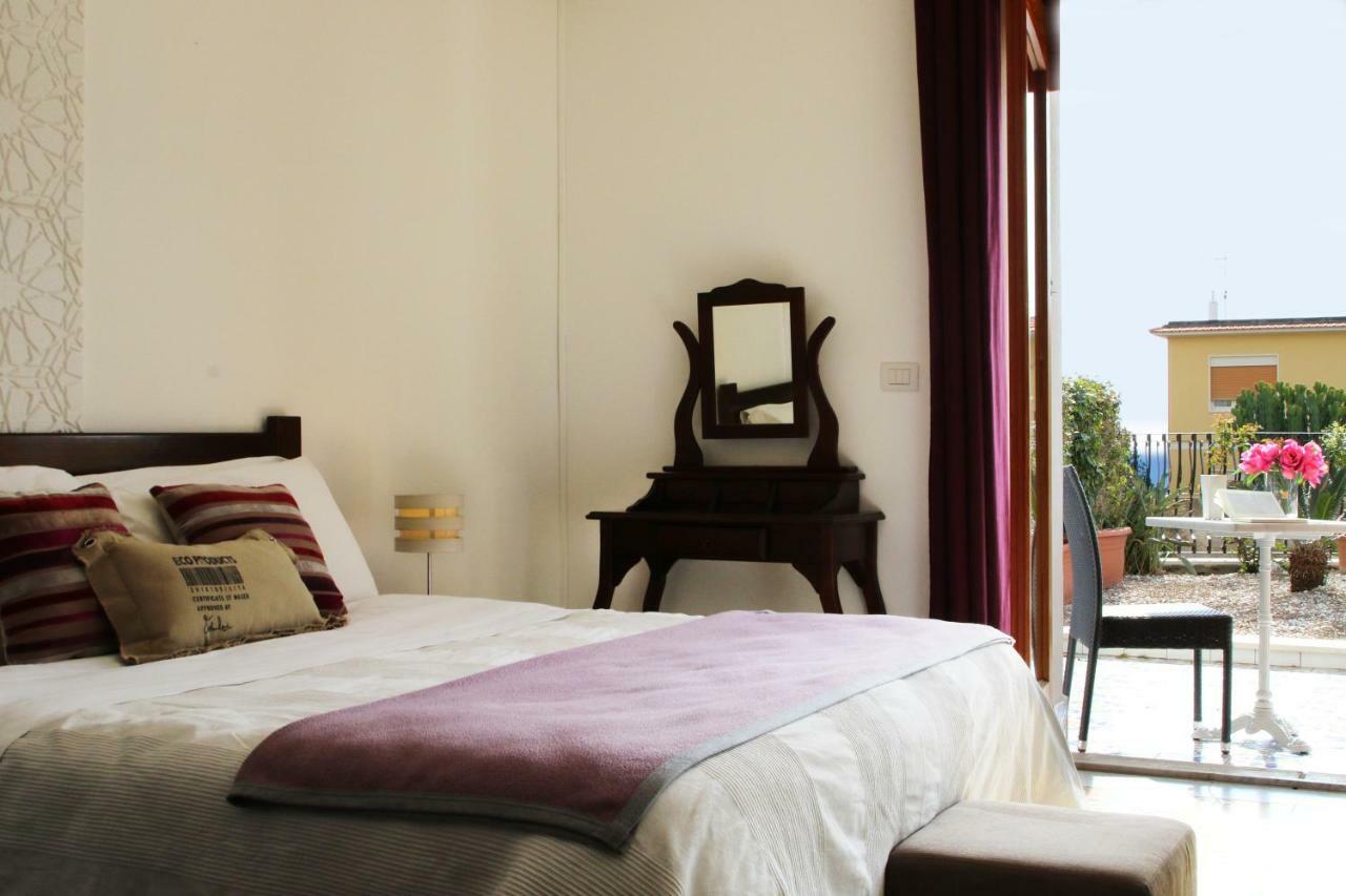 Taonasi Taormina Apartments Luaran gambar