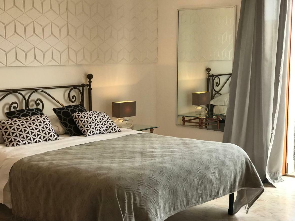 Taonasi Taormina Apartments Luaran gambar